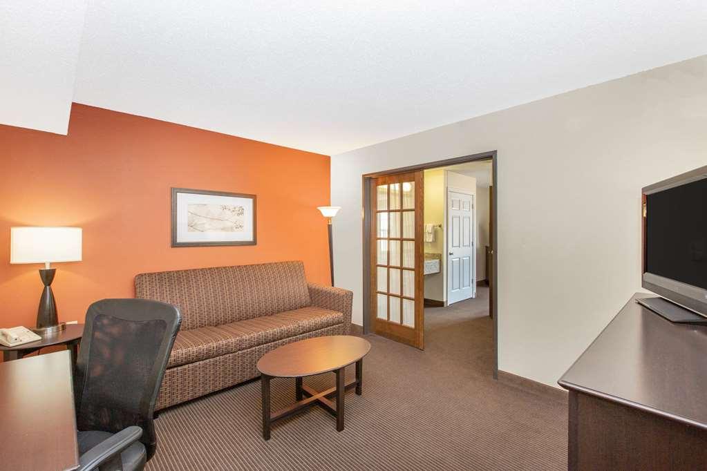 Americinn By Wyndham Ottumwa Room photo